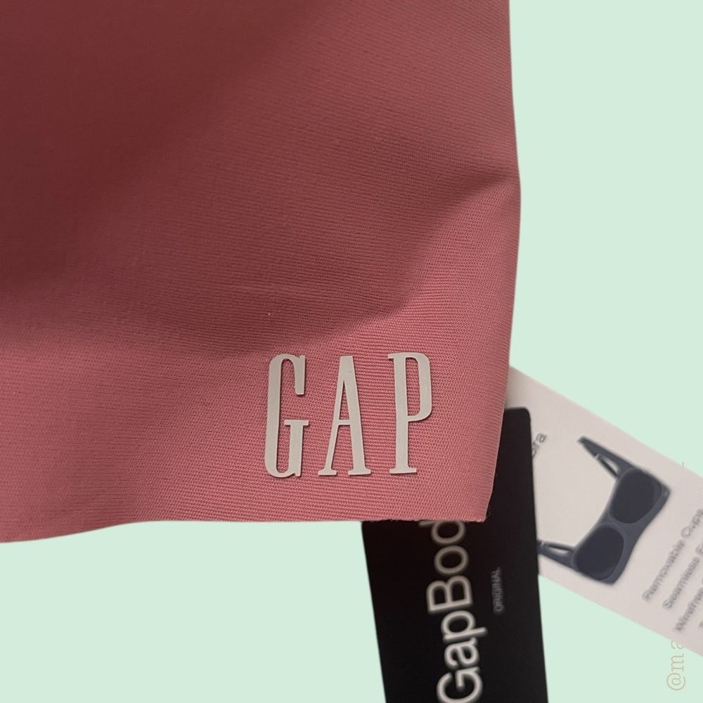 GapBody Bonded Square-Neck Seamless Lounge Bra. Wireless. Pink. Large. NWT. - Picture 9 of 11